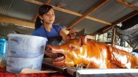 1. Babi Guling (Babi Menyusui)